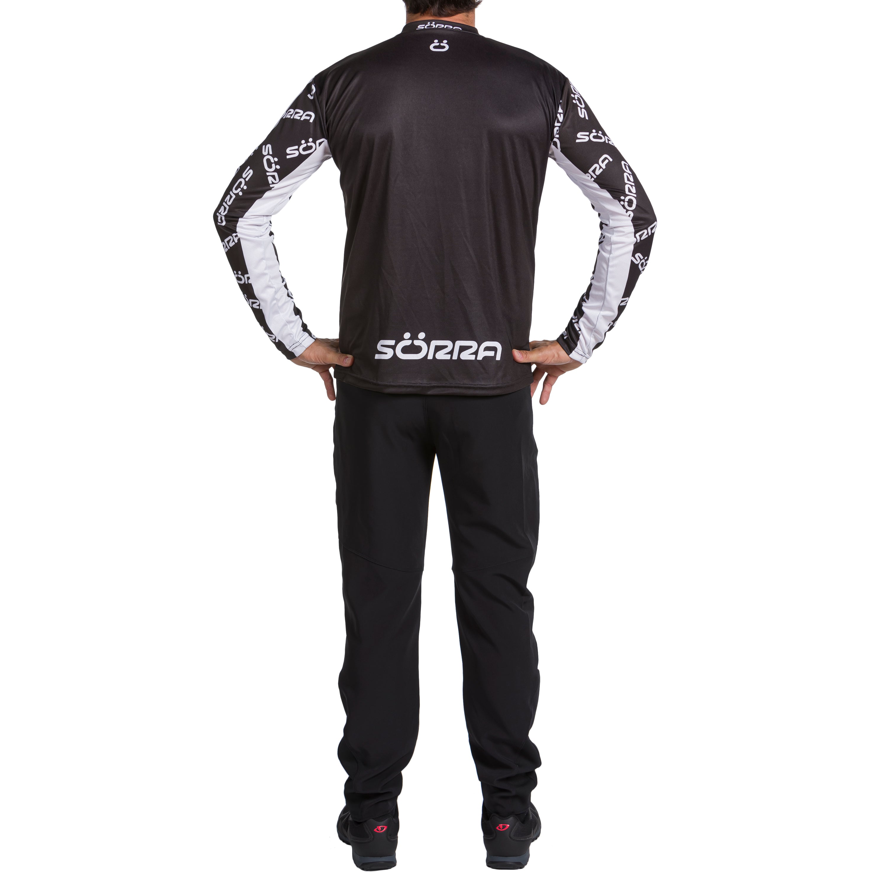 CONJUNTO 2 ROPA MTB LETTERS NEGRO